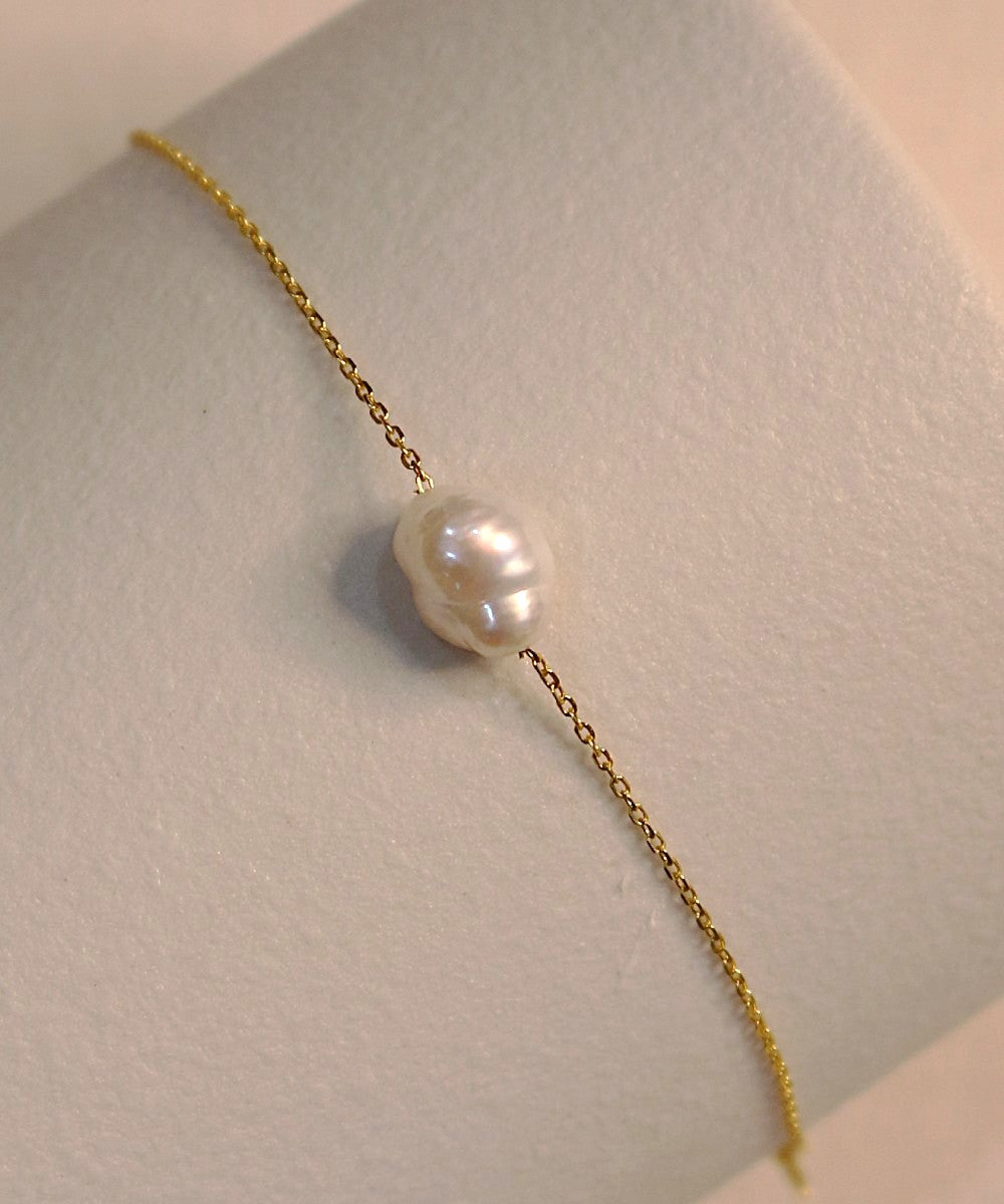 Aurora Dew Pearl Bracelet