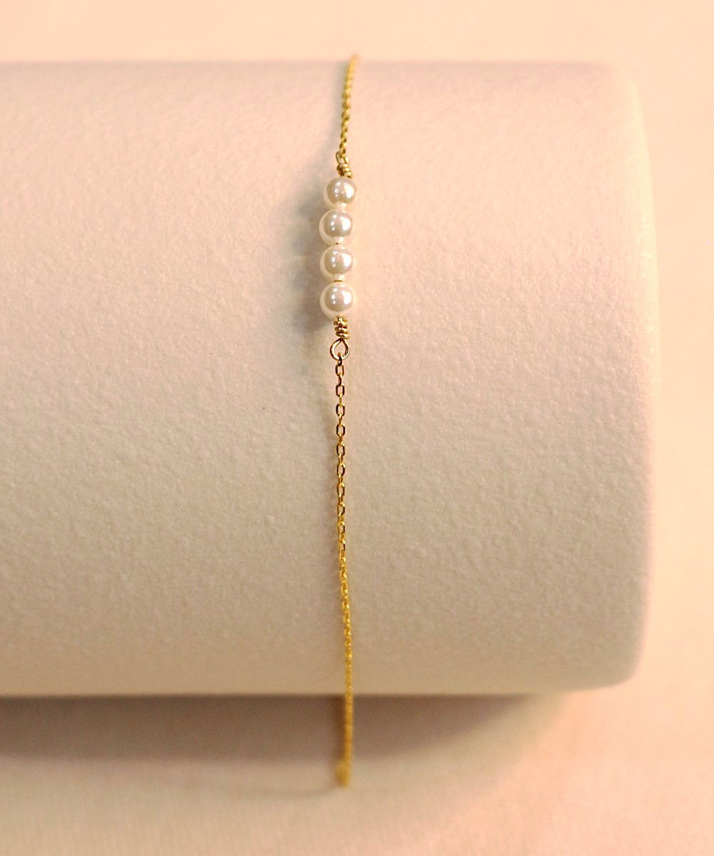 Golden Pearl Drift Bracelet
