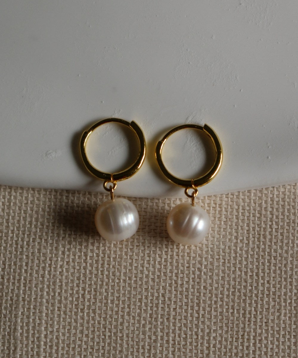 Single Pearl Hoops