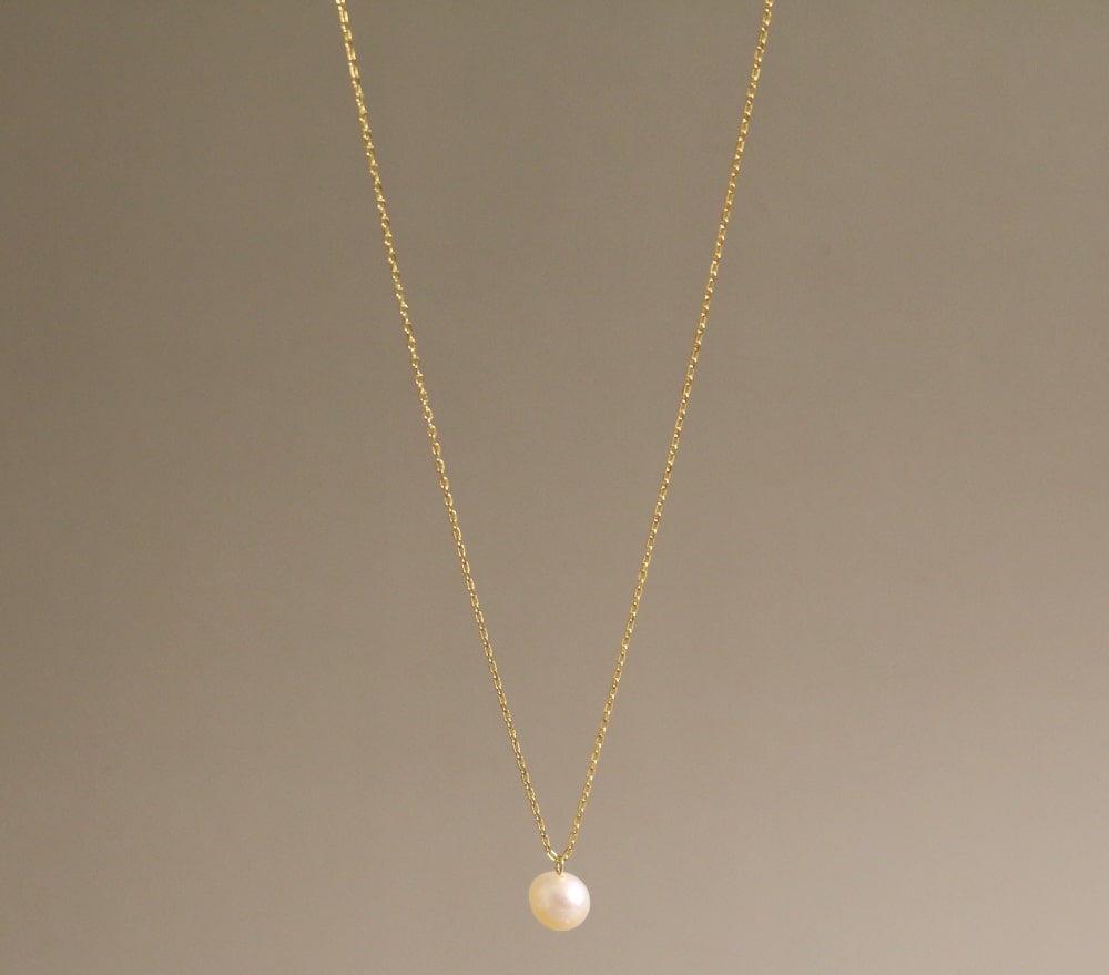 Ava Single Pearl Necklace