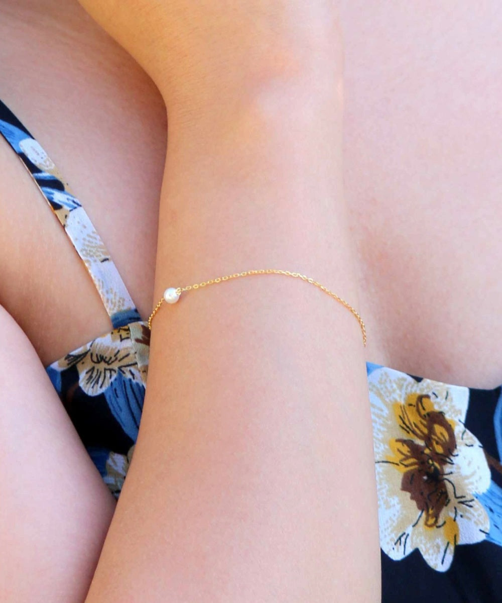Whisper of Pearl Bracelet