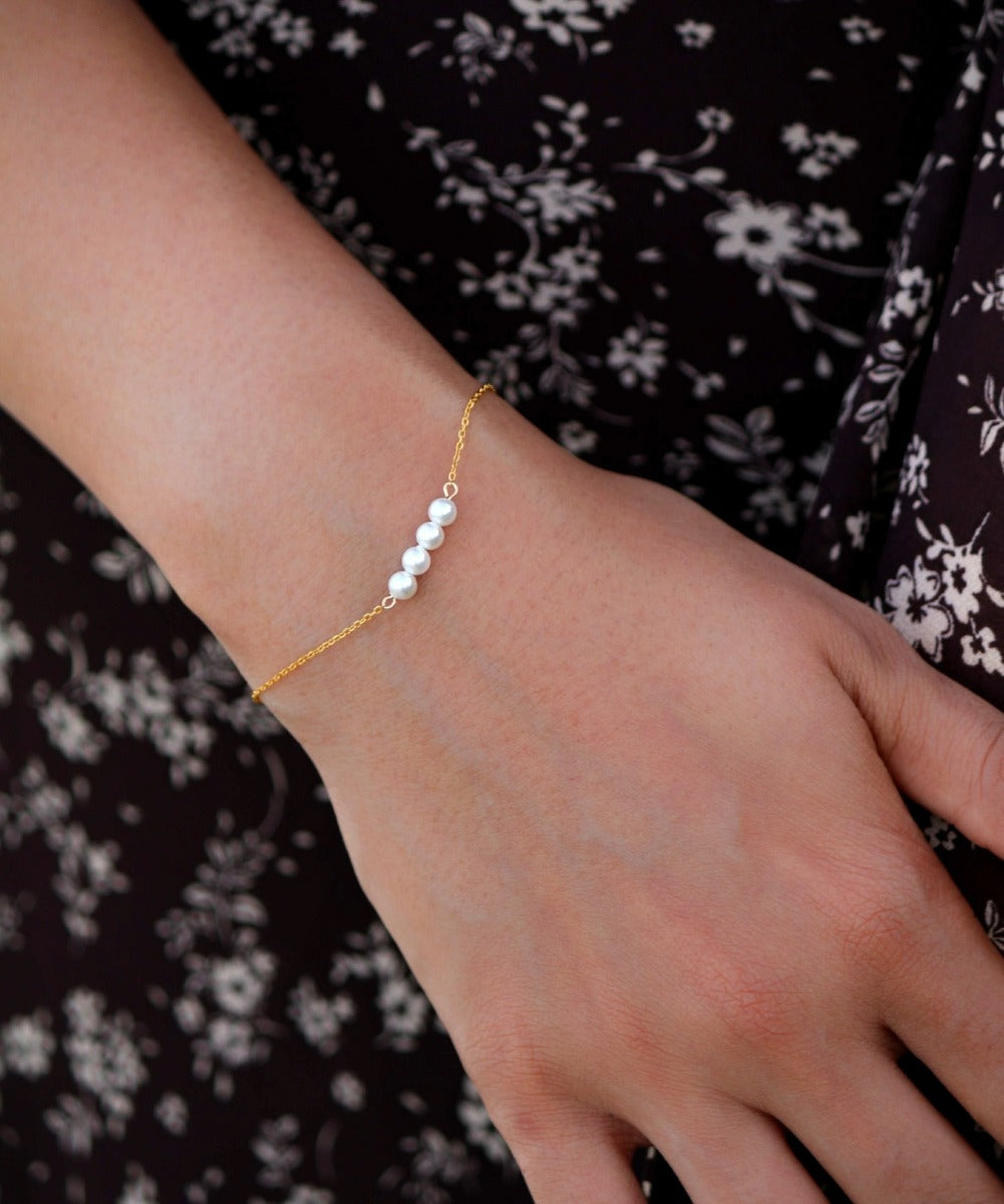 Golden Pearl Drift Bracelet