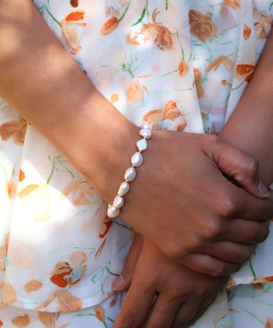 Celestial Pearl Set – Chain Necklace, Bracelet & Hoop Earrings with Baroque Pearls