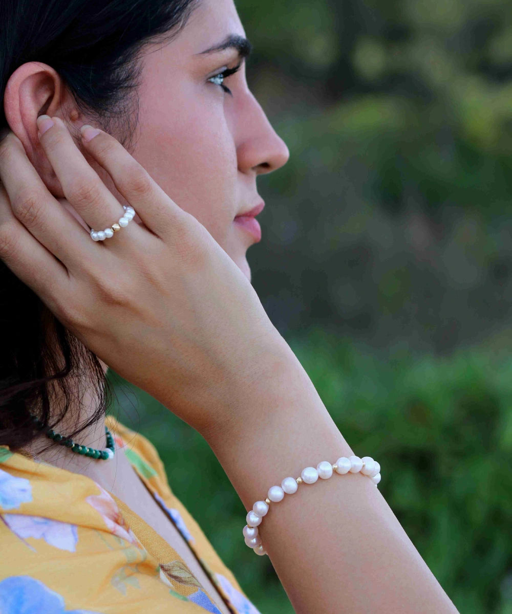 Pure Grace Pearl Ring
