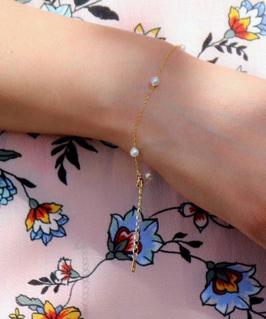 Serenity Chain Pearl Bracelet