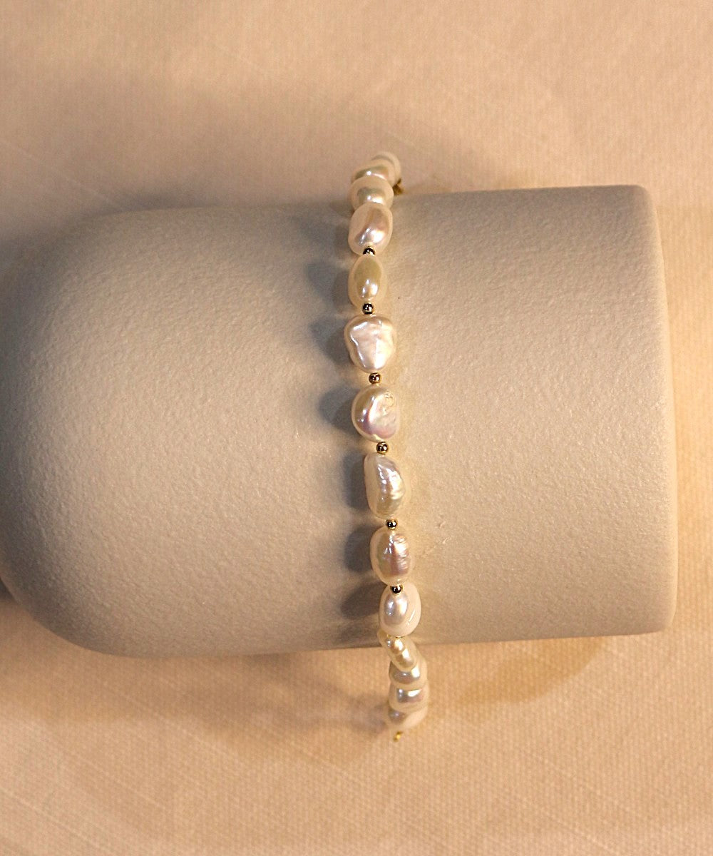 Golden Tides Pearl Bracelet