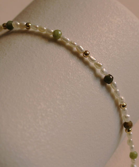 Tranquil Grace Jade Pearl Bracelet