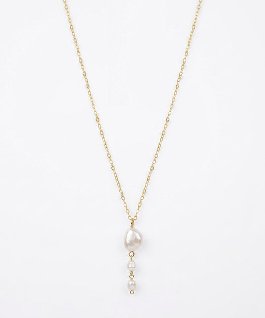 Pearl Pendant Necklace