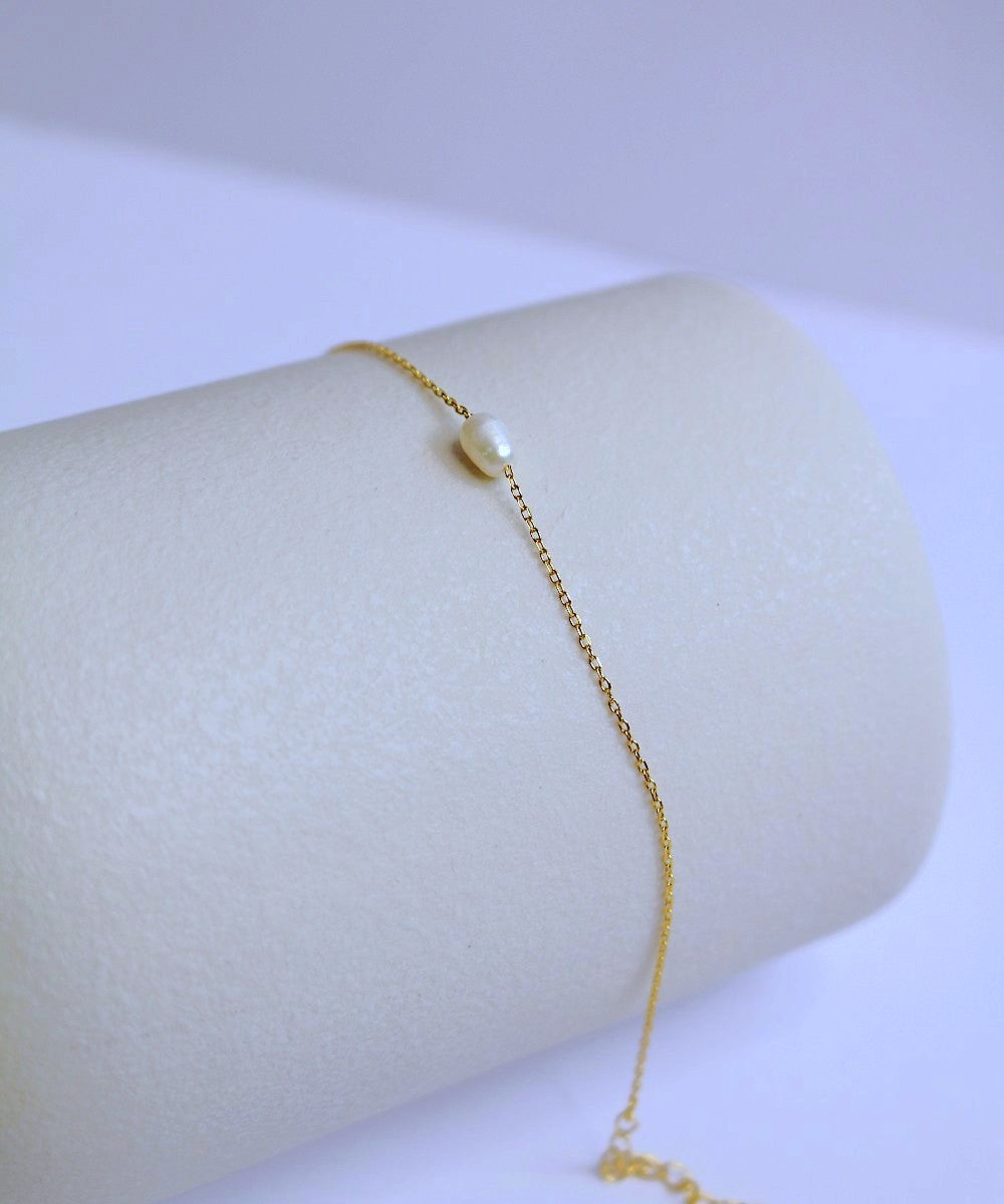Pearl Embrace Bracelet