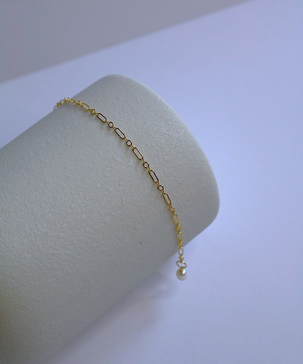 Gold Pearl Link Bracelet