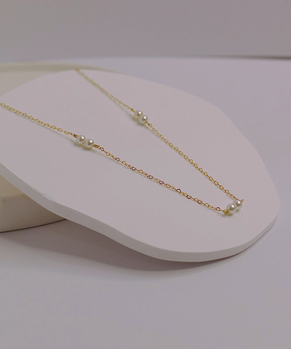 Victoria Pearl Necklace