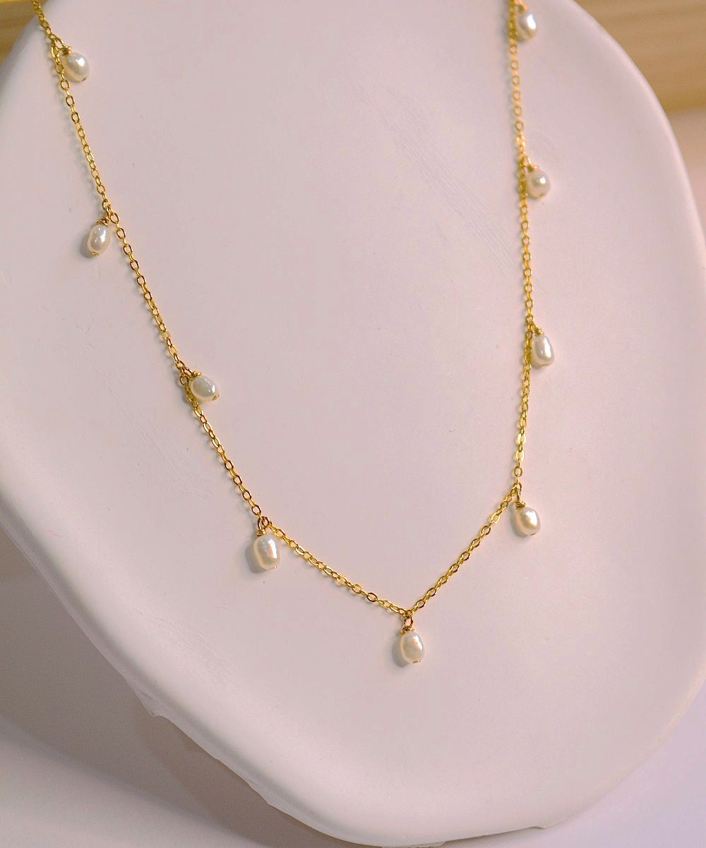Celeste Drifting Pearl Necklace
